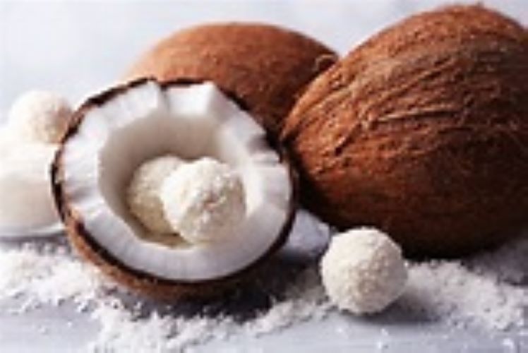 Uncovering the Hidden Benefits of Eating Dry Coconut