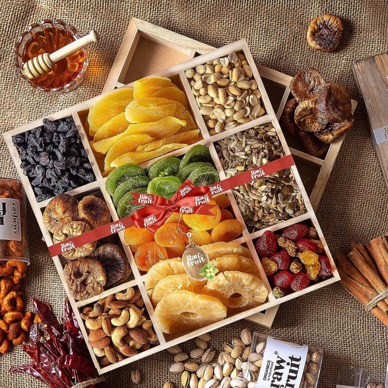 Buy Assorted Dried Fruits with Nuts in Ottoman Gift Box, 1000g - 35.27oz -  Grand Bazaar Istanbul Online Shopping